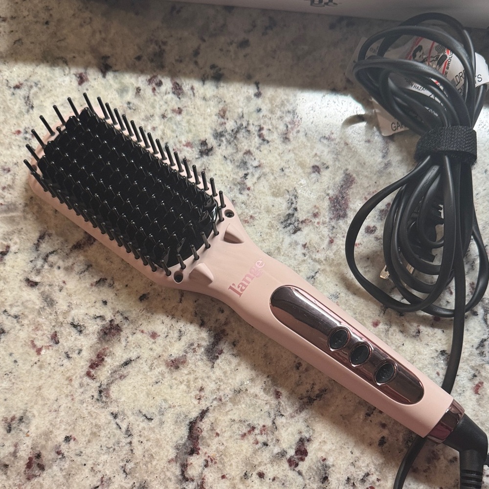 Lange Pink Heated Straightening Brush